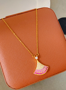 铜镀真金吊坠新款轻奢满钻彩色小裙子项链气质百搭高级感跨境爆款