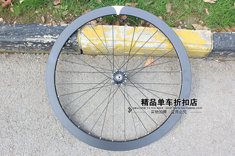 Roues de vélo cyclisme sur route - Ref 2384229 Image 3