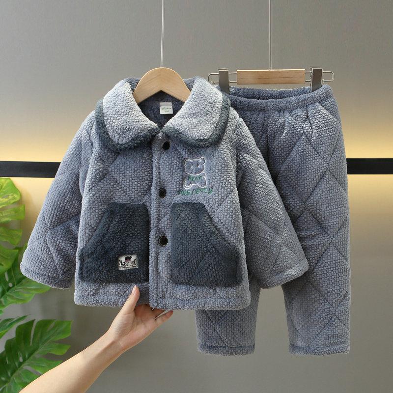 冬季儿童睡衣法兰绒三层加厚夹棉男孩子中大童宝宝小熊家居服套装