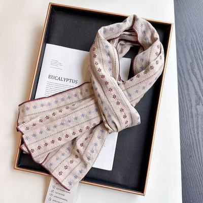 森系小花质感纯棉长条丝巾护颈围巾女秋新款文艺百搭领巾保暖