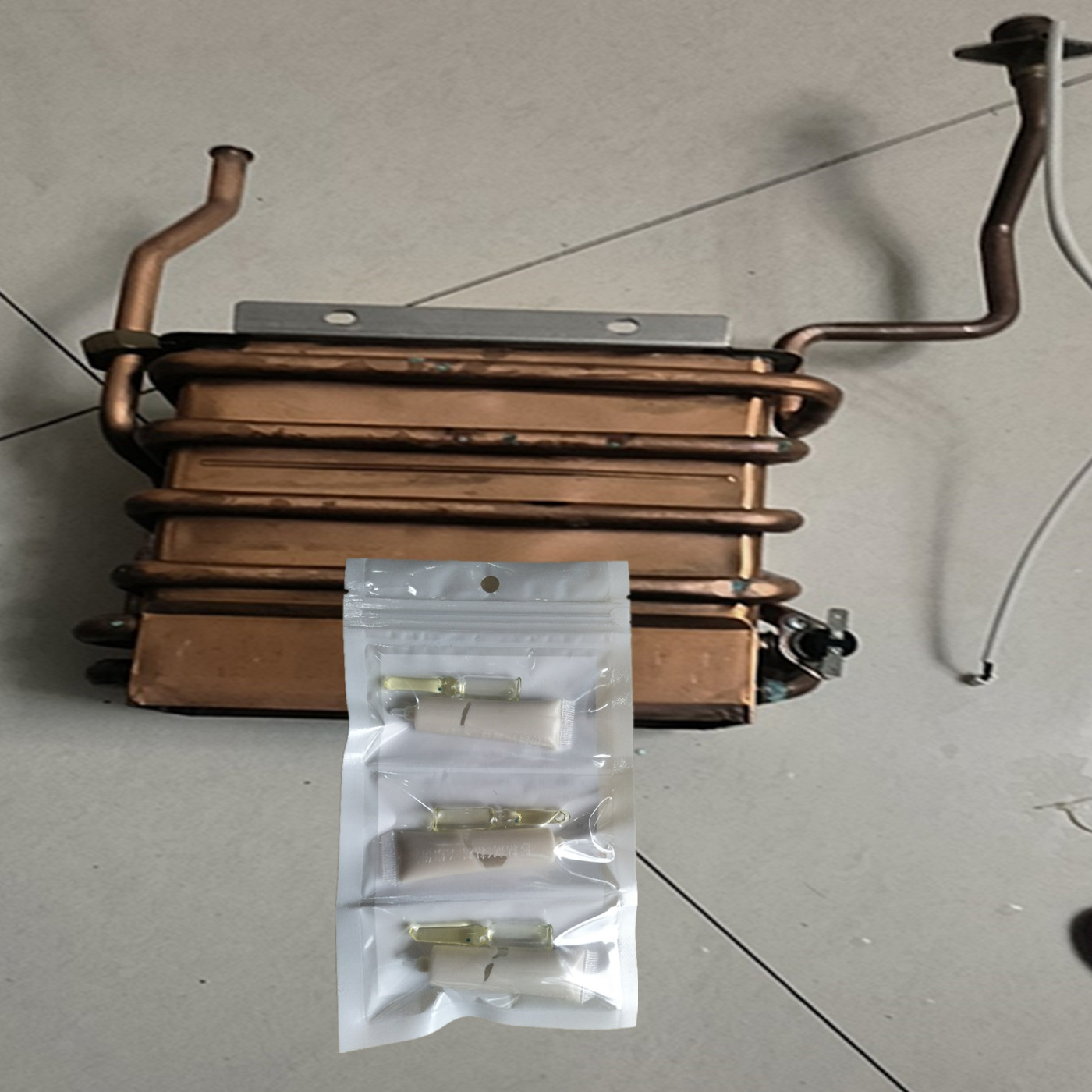 燃气热水器修补胶水耐高温燃烧室