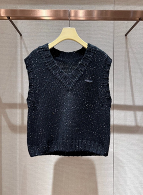 2025冬季新款简约风V领拼接亮丝无袖针织背心女马甲上衣XRJ7M11D