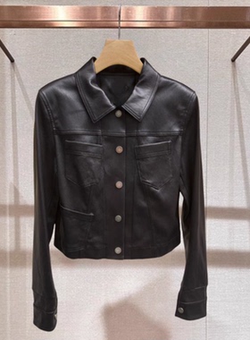 2024年秋季新款黑色简约翻领羊皮革短款皮衣外套女上衣Q146501E