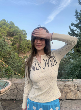 FOURFORTY 99% LOVER WAFFLE BUTTON TOP元气华夫格碎花亨利领T恤