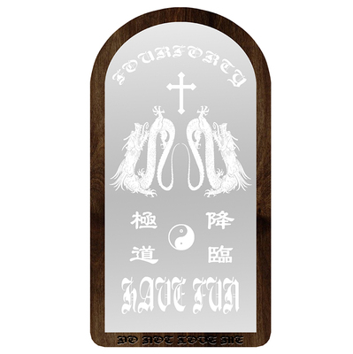 吓死香蕉  FOURFORTY 限量发售 原创哥特龍图腾装饰镜化妆镜