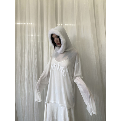 吓死香蕉微透宽松毛毛帽打底上衣