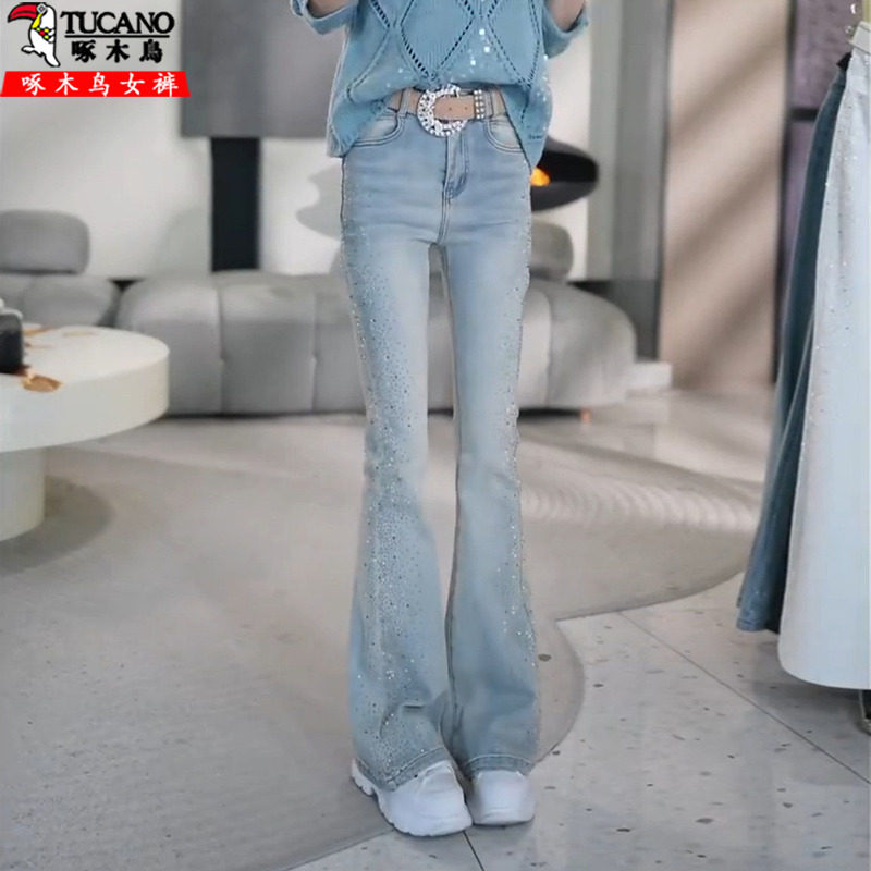 啄木鸟烫钻高腰显瘦微喇牛仔裤女图片