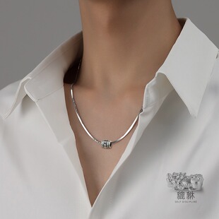 貔貅转运珠六字真言吊坠项链男潮钛钢蛇骨链小众简约男士复古配饰