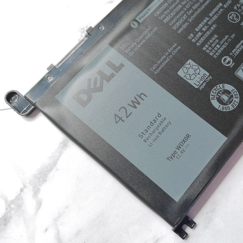 适用原装戴尔Inspiron 17-5767 7579 P70F P61F P66F WDX0R电池