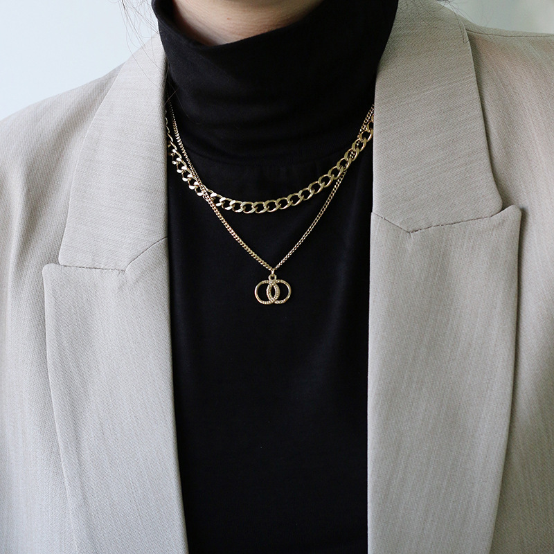 双环肌理月牙钛钢淡金色锁骨链