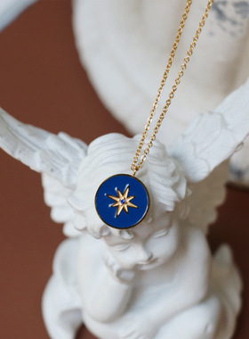 蓝色圆形钛钢18K金八芒星罗盘