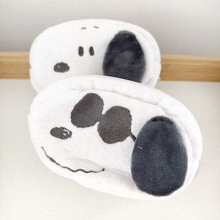 日本采购snoopy奥拉夫糊涂塌克双面毛绒收纳包化妆包笔袋 现货