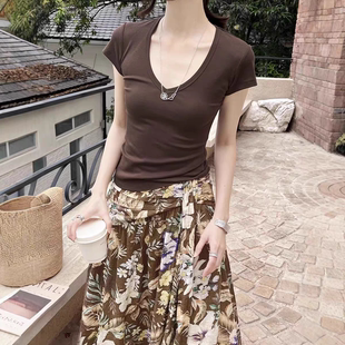 GRACETINA HOO｜法式简约高智感通勤｜UV领小飞袖修身T恤女春夏