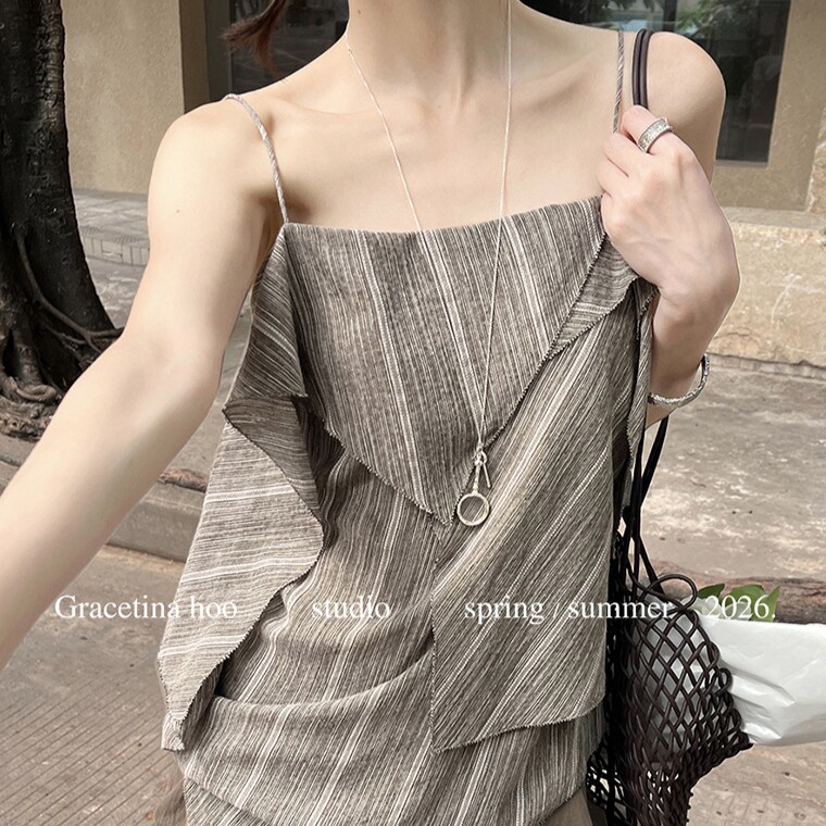 GRACETINA HOO｜法式时髦设计通勤｜亚麻棉层次飘片斜裁吊带女夏