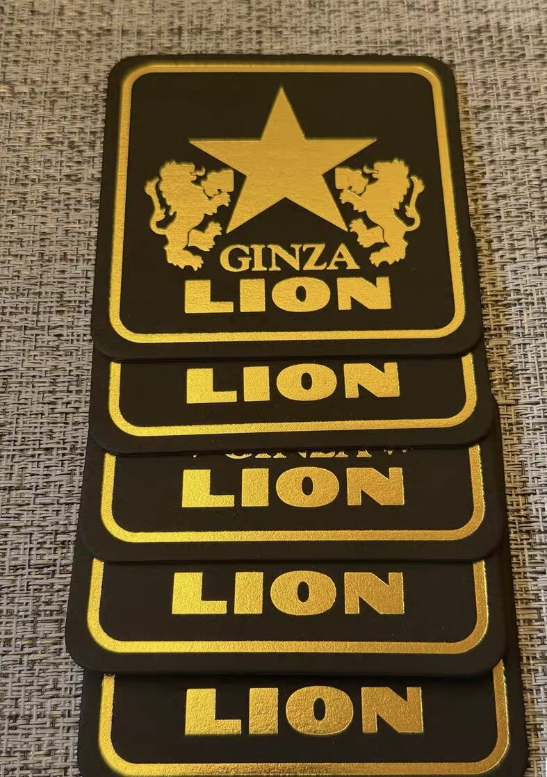 全新带原装盒 日本Ginza Lion银座狮子烫金杯垫套装一盒四个