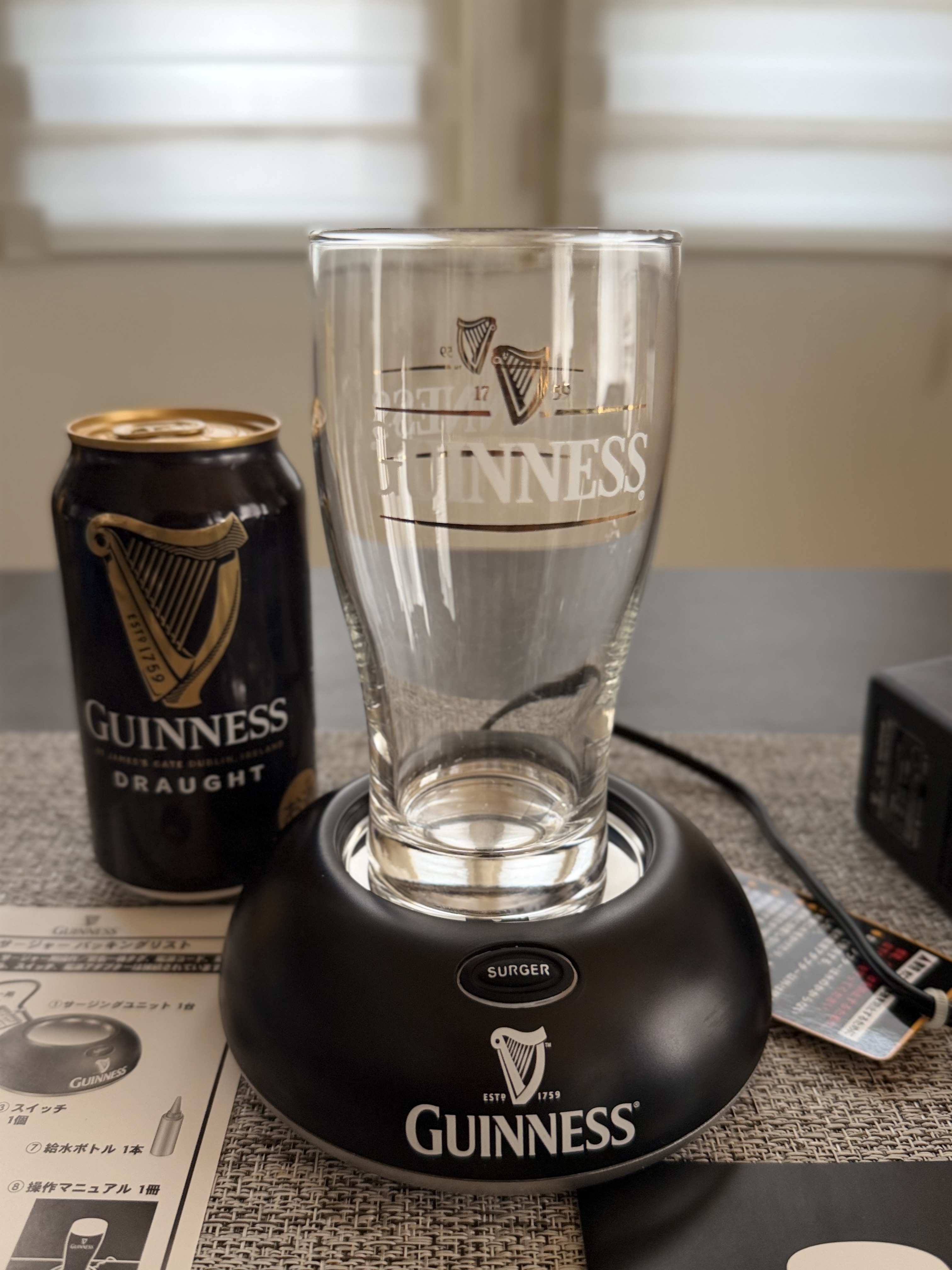 中古品日本GUINNESS健力士SURGER啤酒浪涌亮灯起泡器啤酒杯套装图片