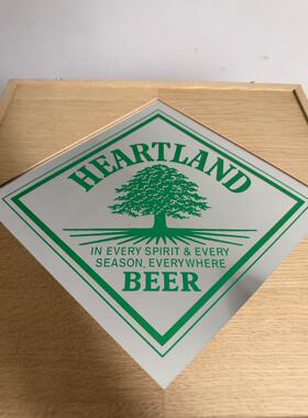 日本进口啤酒heartland限定款木质镜子挂件店招
