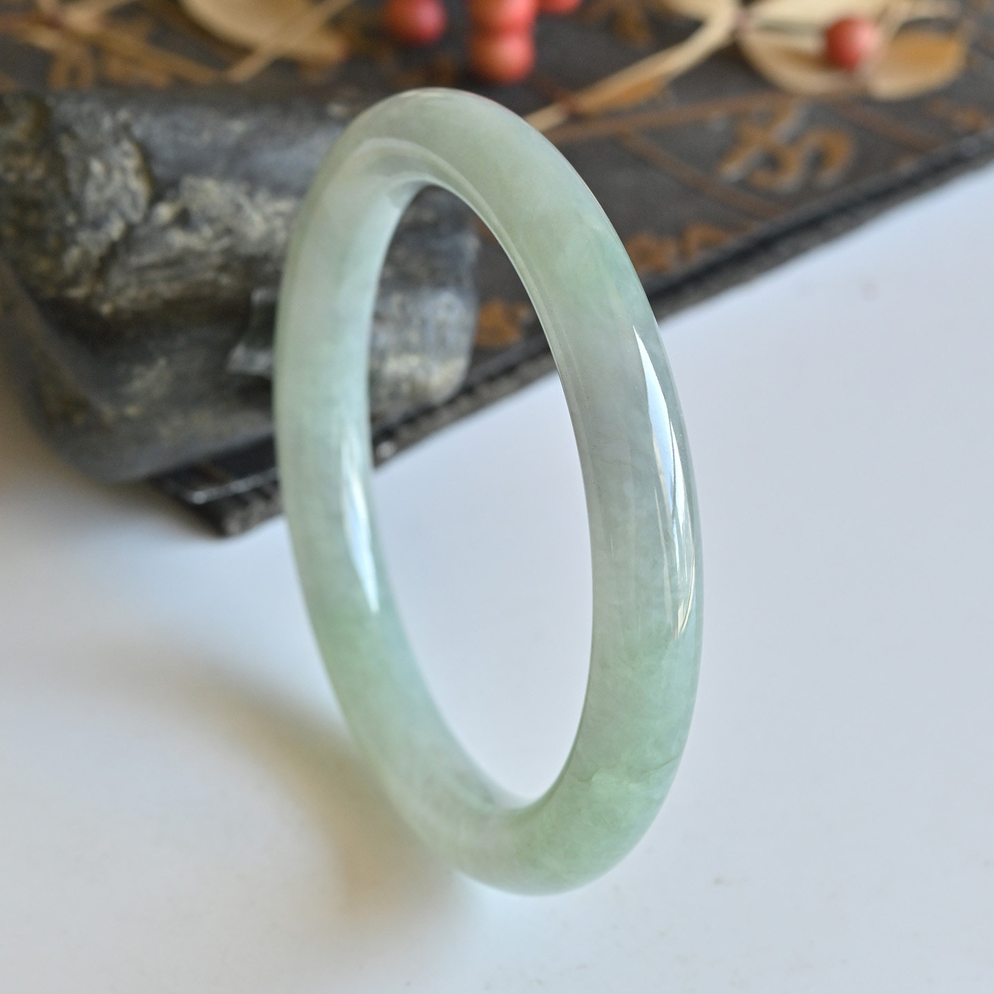 清仓天然翡翠手镯A货冰种满绿玉镯子女款56.6老坑缅甸圆条玉手镯