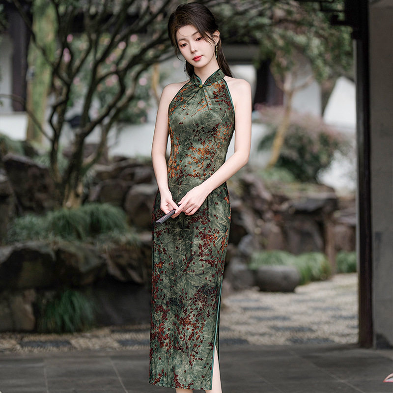 2025春夏新款新中式挂脖旗袍踏雪寻梅性感无袖漏肩低开衩显瘦女装