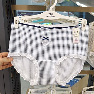 3条十足色彩3756甜酷蕾丝拼接莫代尔印花内裤女轻柔高弹包臀蚕丝