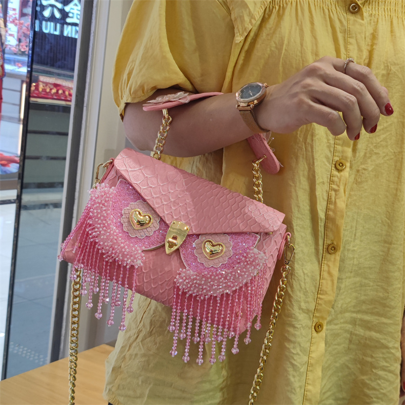 质感斜挎小包猫头鹰女包