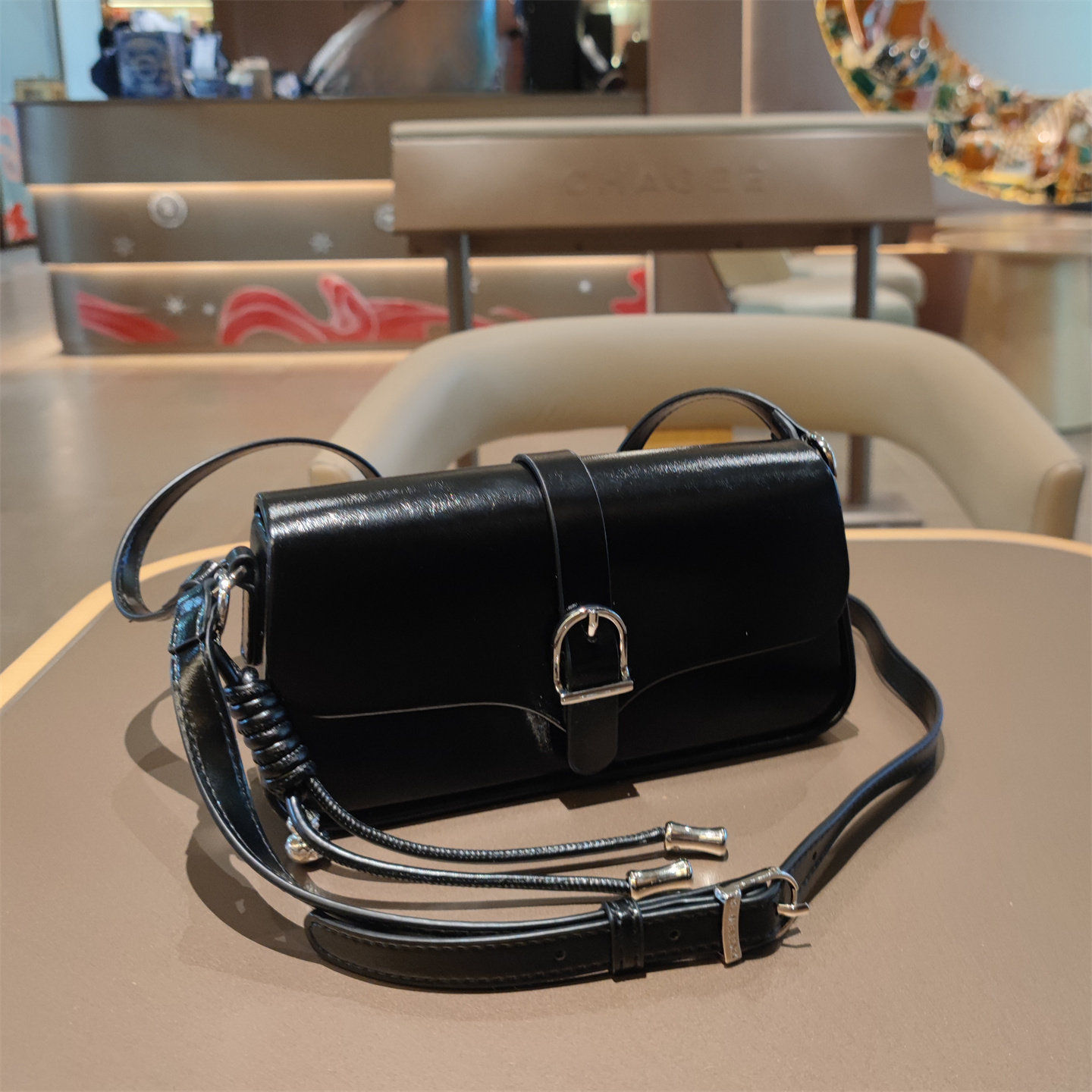 真皮盒子包手拿包新款时尚百搭斜挎小方包高级感大牌小众单肩腋下