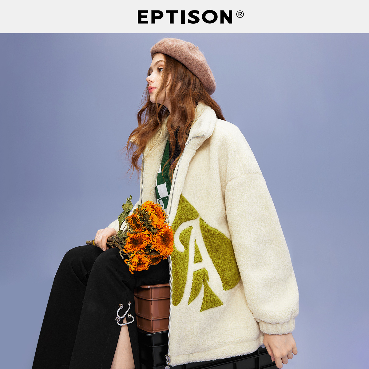 撞色包布绣图案 爱心拉链头 下摆松紧