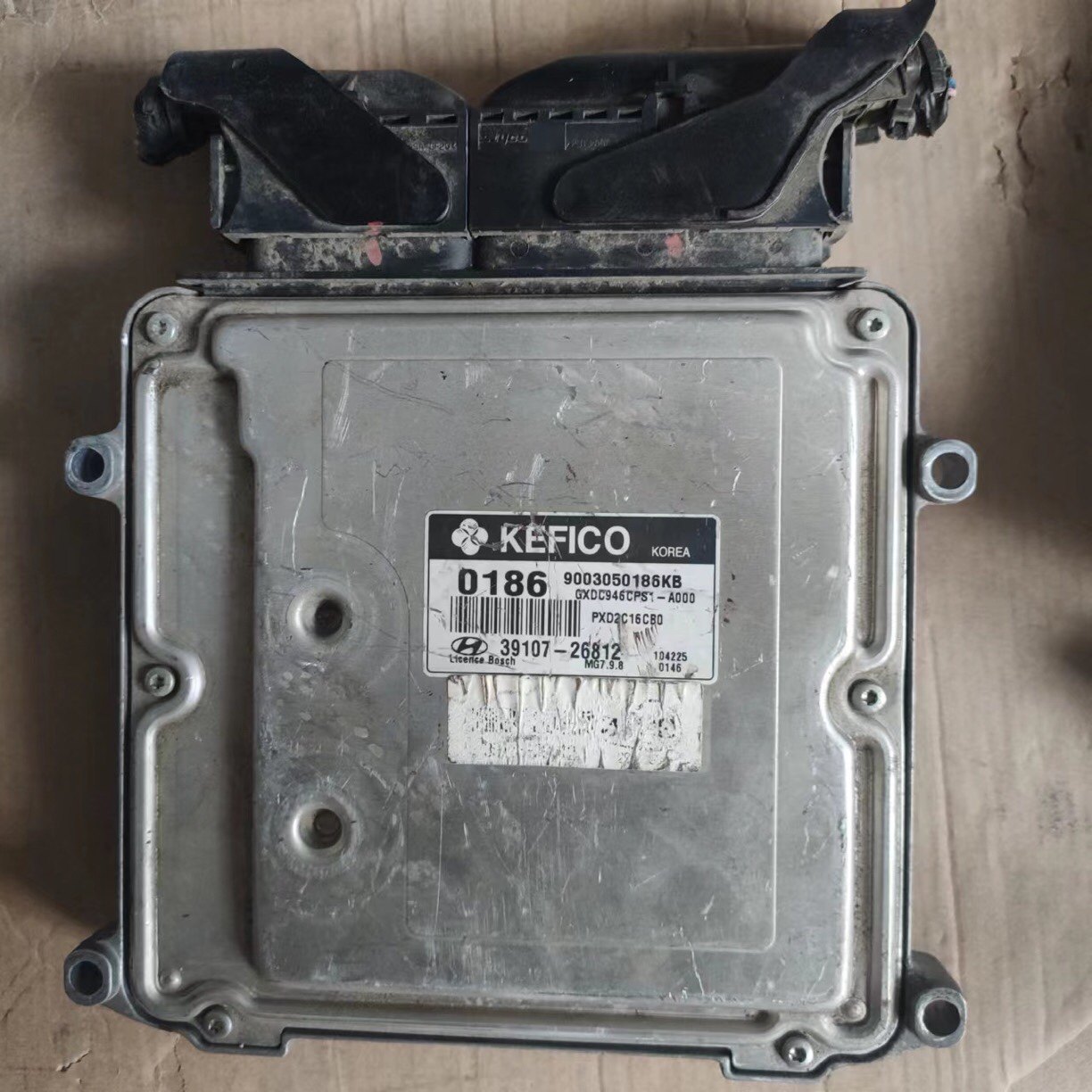 适用伊兰特悦动发动机电脑板ECU 39107-26812 26811 39120-2B030,汽车零部件/养护/美容/维保,发动机总成及部件,淘宝优惠券,粉丝福利购,淘宝优惠卷