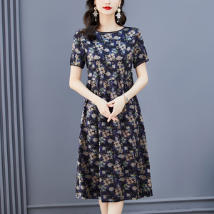 声雨竹碎花连衣裙女折扣2026夏季新款显瘦时尚印花桑蚕丝圆领裙子