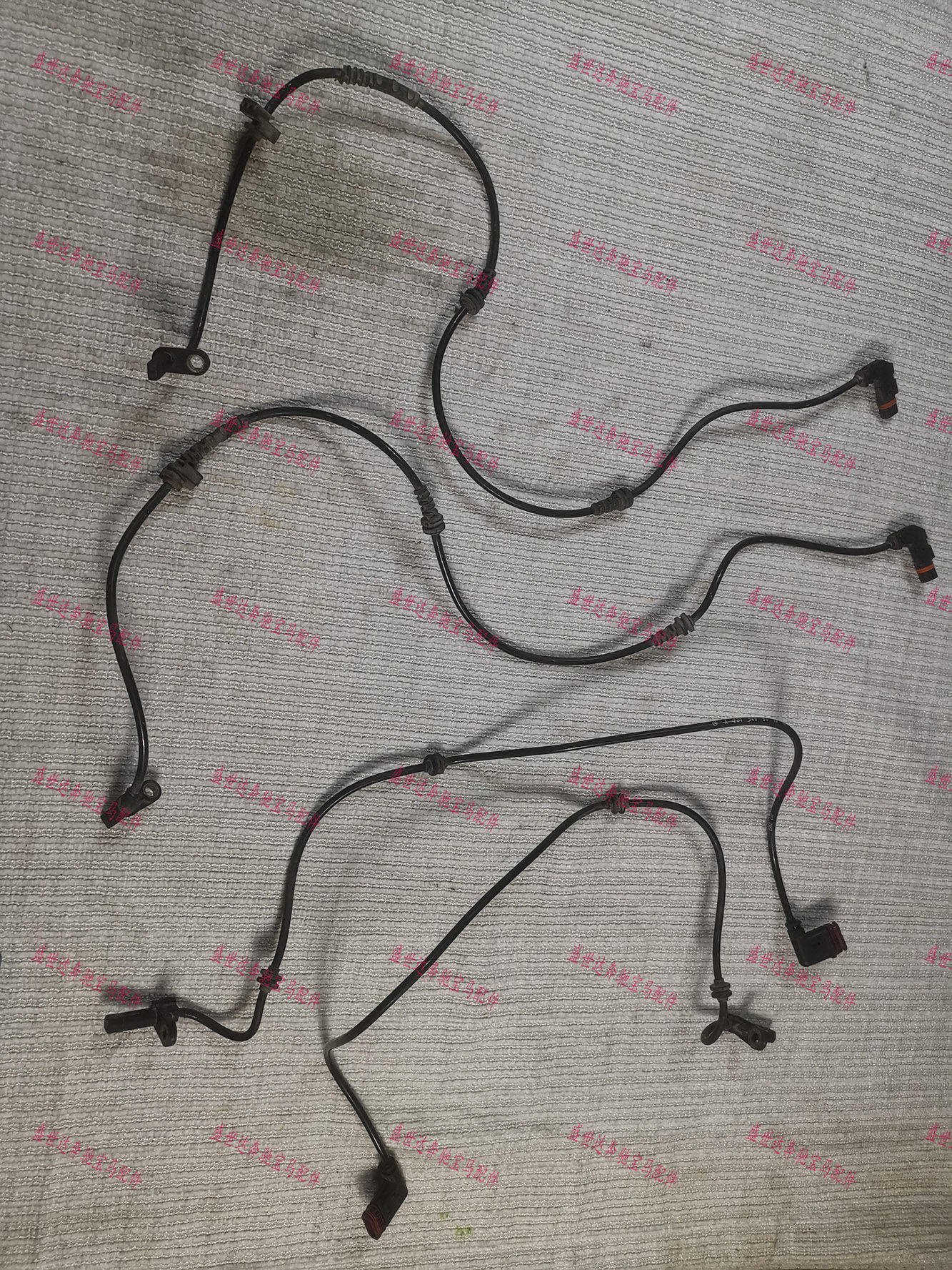 奔驰ABS传感器安装完美利润大