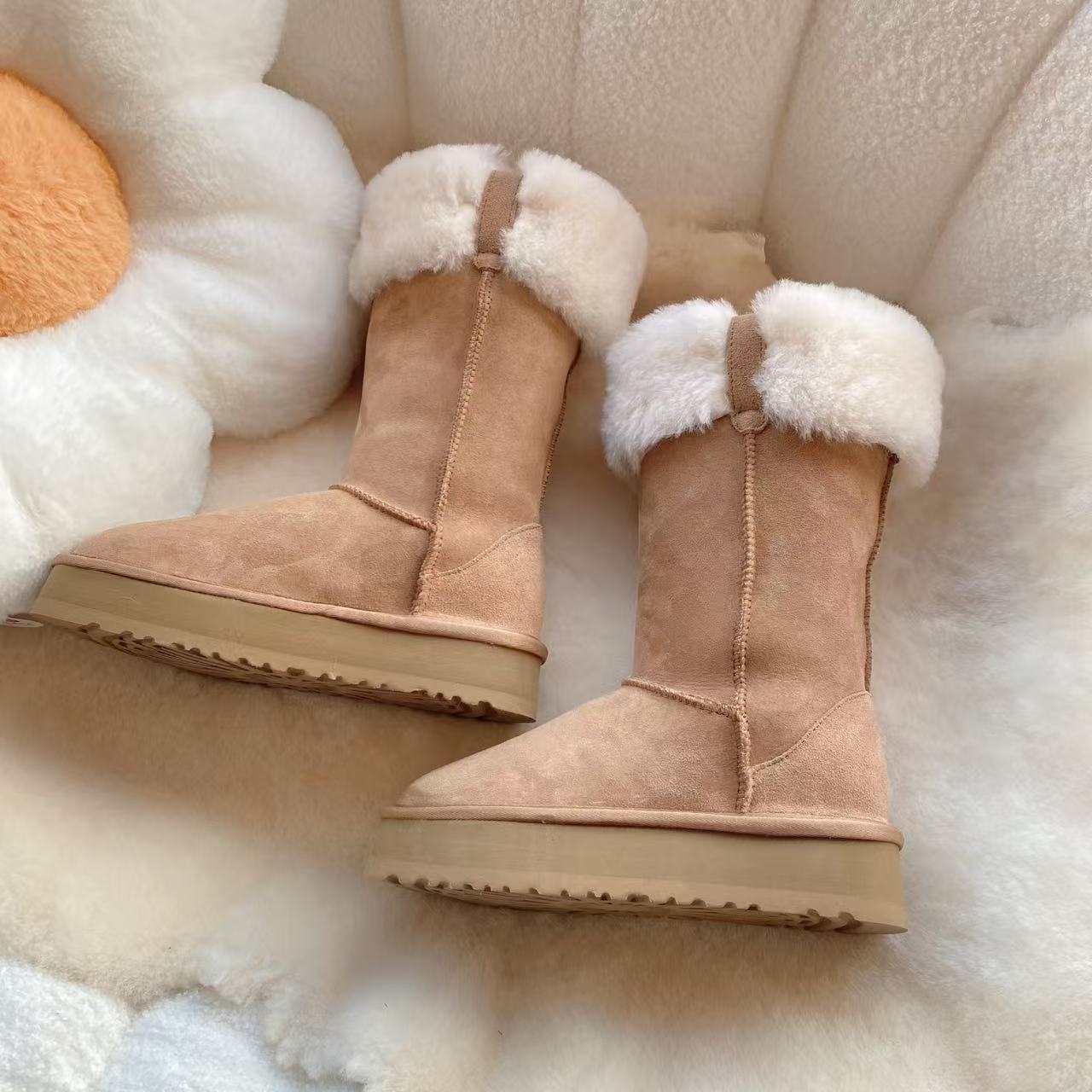 价格有点贵  新品 皮毛一体高筒雪地鞋