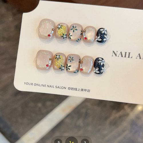 浮梦罗烟纯手工穿戴甲豆豆甲显白高级感假指甲贴片光疗甲片锆石猫