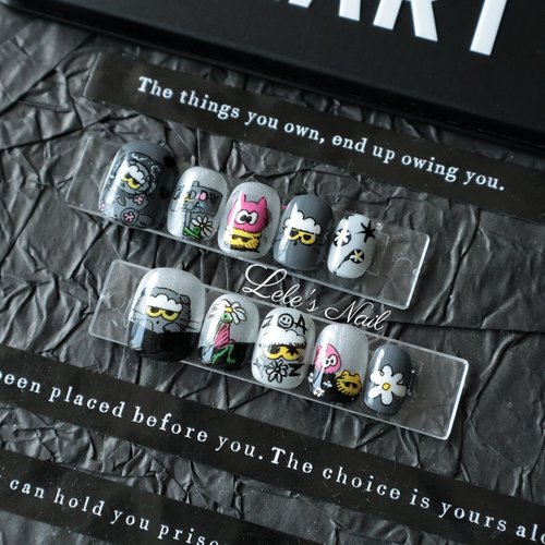 权志龙ZOA雏菊猫手绘短甲穿戴甲