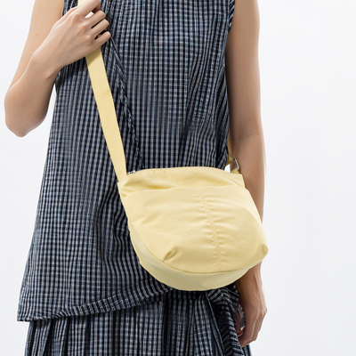 2025年新款潮牌时尚百搭单肩包