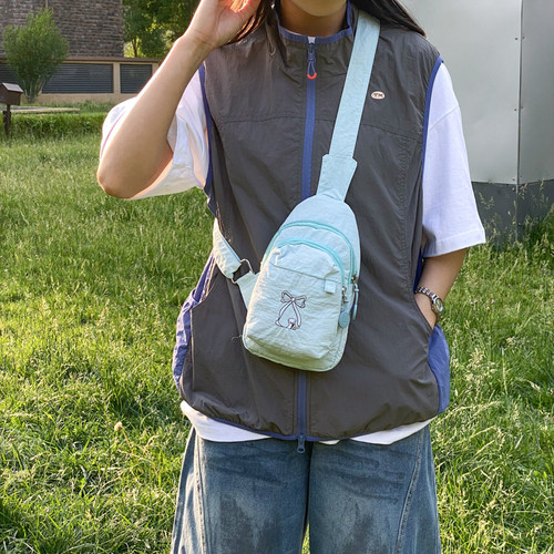 EPSIN少女风新款胸包手机包