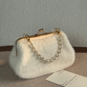 2025新款 毛绒小方包女珍珠链条包百搭毛毛包手提斜挎包高级感