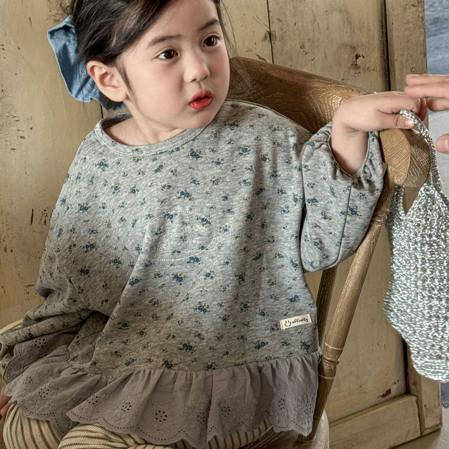 女童碎花卫衣2025春装新款儿童休闲宽松百搭拼接花边圆领打底上衣
