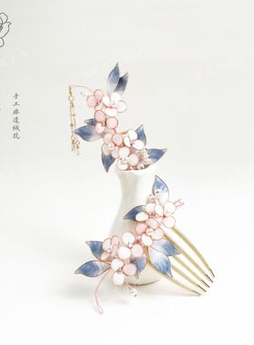 非遗绒花发夹粉桂温柔精致灵动掐丝手作古韵中式旗袍搭配日常头饰