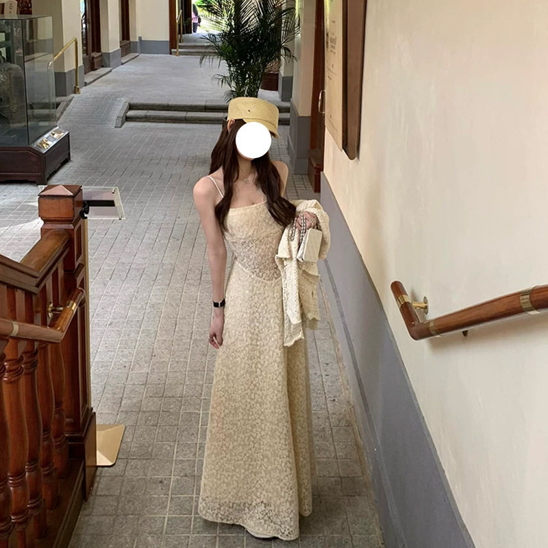 性感吊带露肩背蕾丝礼服晚宴会修身显瘦收腰生日party名媛连衣裙