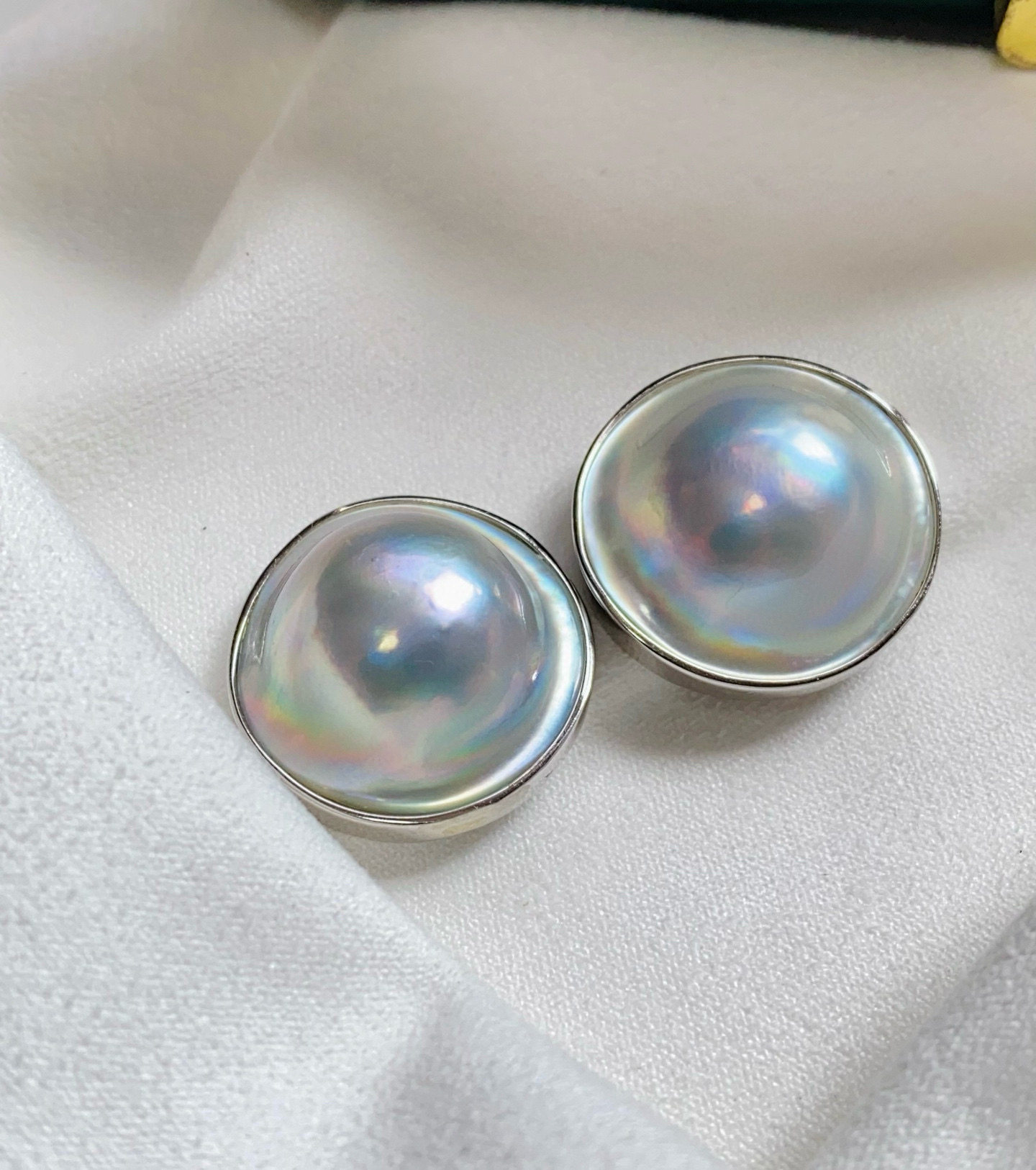 天然海水马贝珍珠，圆形荷包蛋耳钉，极简纯银包边,珠宝/钻石/翡翠,耳饰,淘宝优惠券,粉丝福利购,淘宝优惠卷