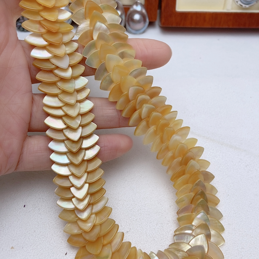 出口款金碟贝，手工项链，香港工