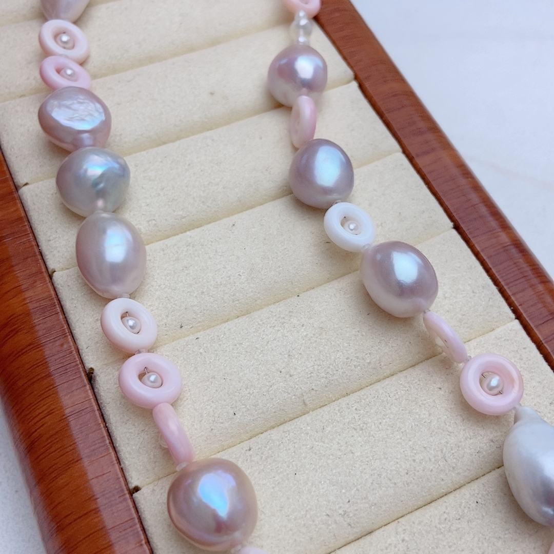 设计款无核珍珠，女皇贝项链