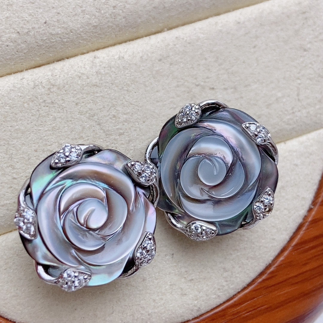 立体伯爵花浮雕款，纯银黑碟贝耳钉,珠宝/钻石/翡翠,耳饰,淘宝优惠券,粉丝福利购,淘宝优惠卷