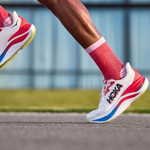 HOKA ONE Skyward 代购 X男女款 马拉松长跑碳板缓震回弹跑步鞋