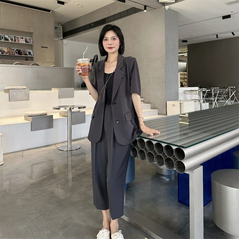 高端定制短袖西装胖妹妹大码女装薄款胖m200斤显瘦OL西服两件套装