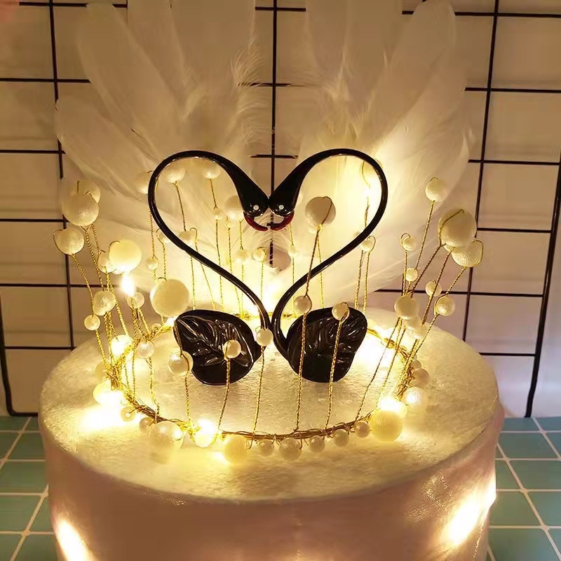 黑白天鹅蛋糕装饰浪漫女神情人节装扮爱情鸟婚礼烘焙甜品台摆件