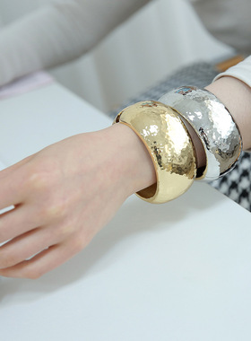 玫瑰金手镯大金宽边光面锤纹手镯欧美外贸金bangle源头手饰品旅游