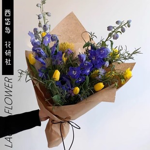 西岱岛北京同城鲜花速递郁金香小飞燕撞色新款 生日花束手捧