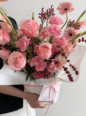 西岱岛北京同城鲜花送礼橙色系康乃馨小丽花生日祝福鲜艳抱抱花篮
