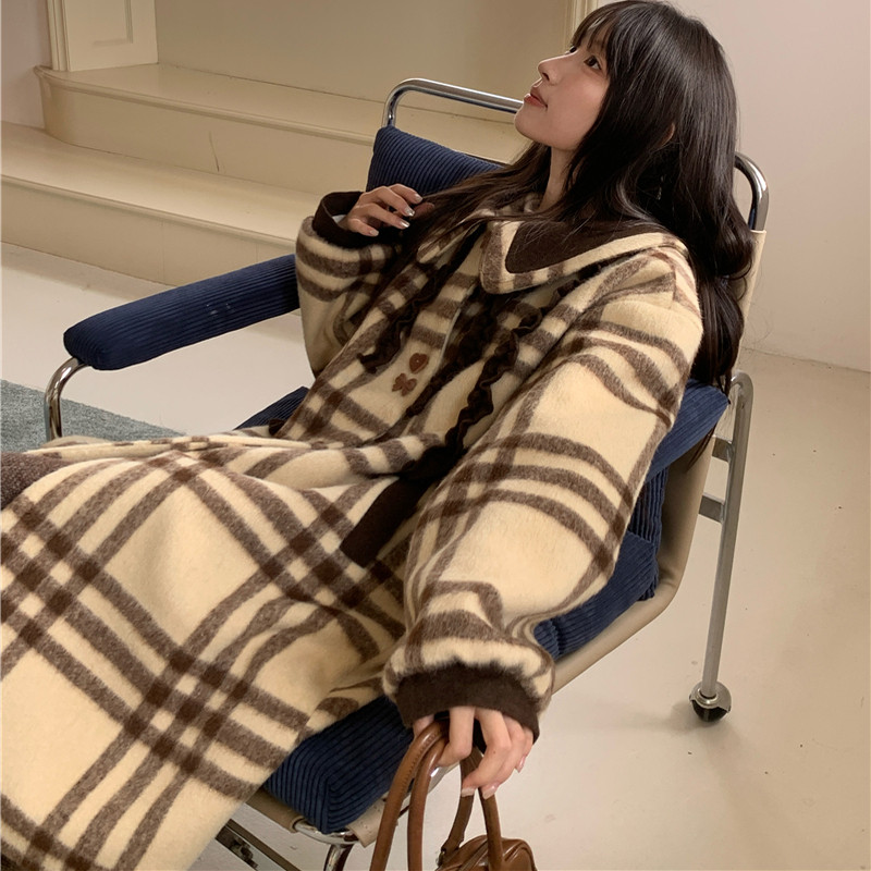 蛋包饭餐厅2025冬季新款 黄咖色复古格纹呢大衣 10.20 20:00 上新,女装/女士精品,毛呢外套,淘宝优惠券,粉丝福利购,淘宝优惠卷